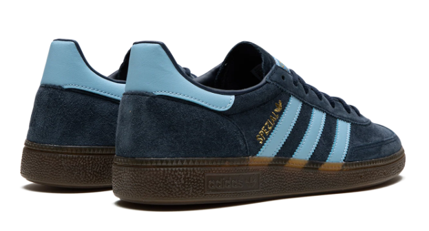 adidas Handball Spezial – Collegiate Navy / Clear Sky / Gum (BD7633)