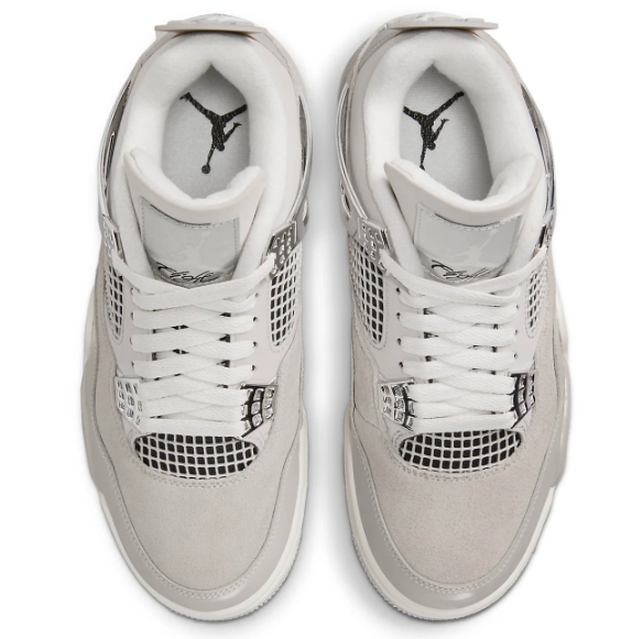 Air Jordan 4 Retro 'Frozen Moments' – Women's Sneaker (AQ9129-001)