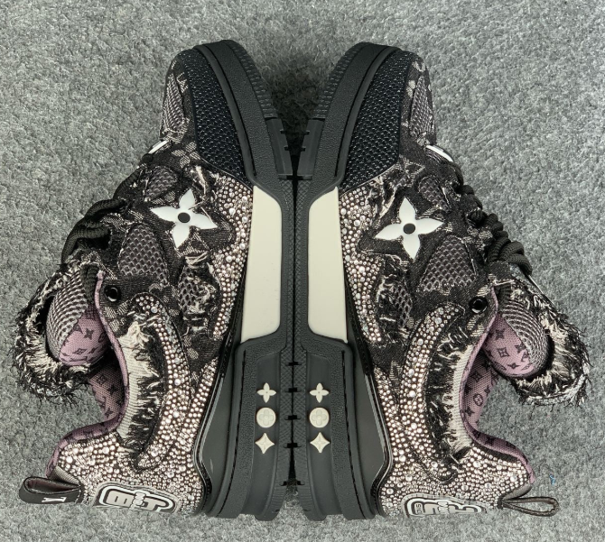 Louis Vuitton LV Skate Sneaker ‘Black Swarovski Monogram’
