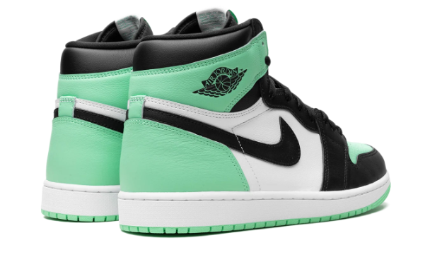 Air Jordan 1 Retro High OG 'Green Glow' Sneaker – DZ5485-130